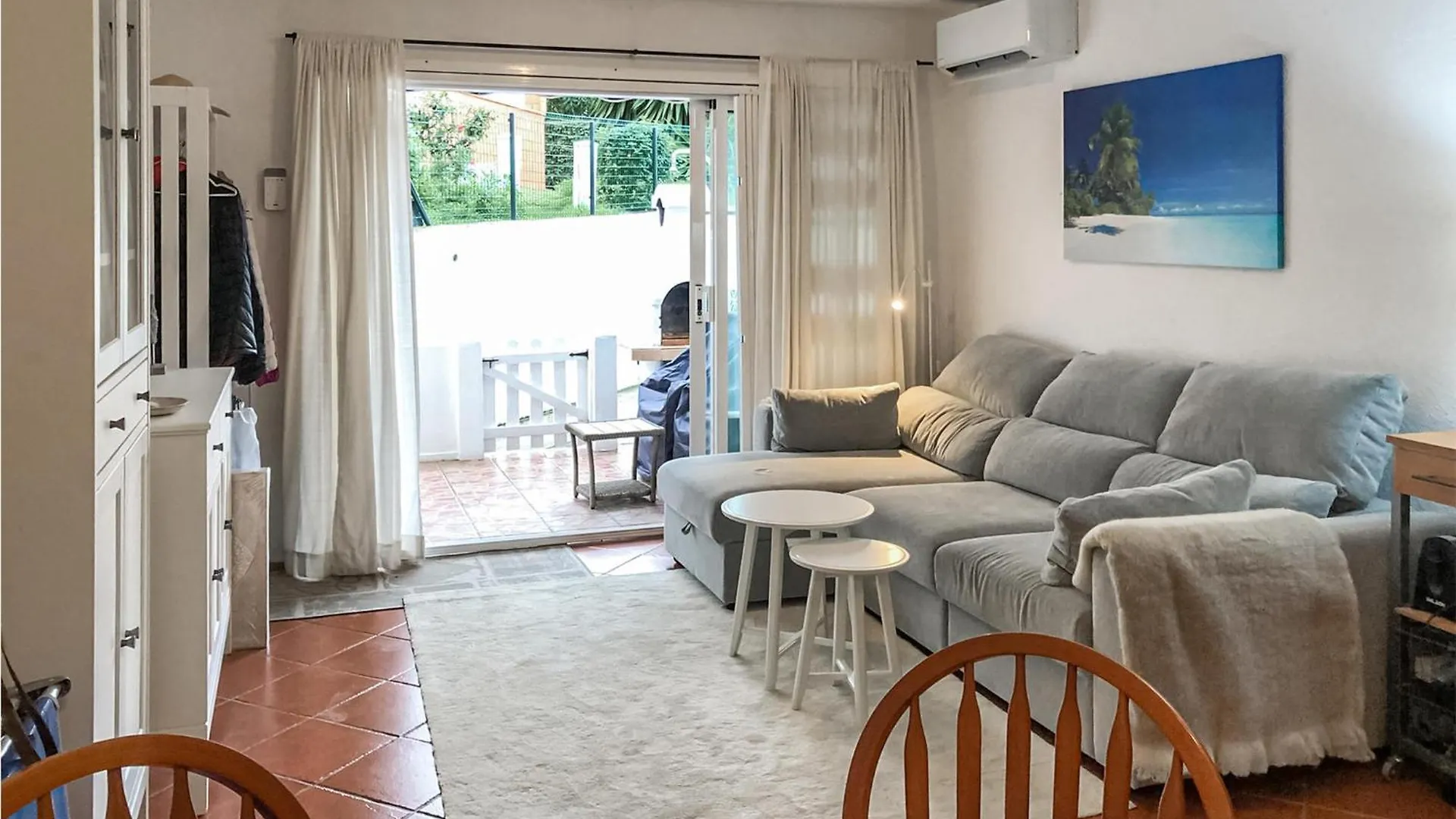 Beautiful Home In Malaga With Wifi Castillo de Sabinillas